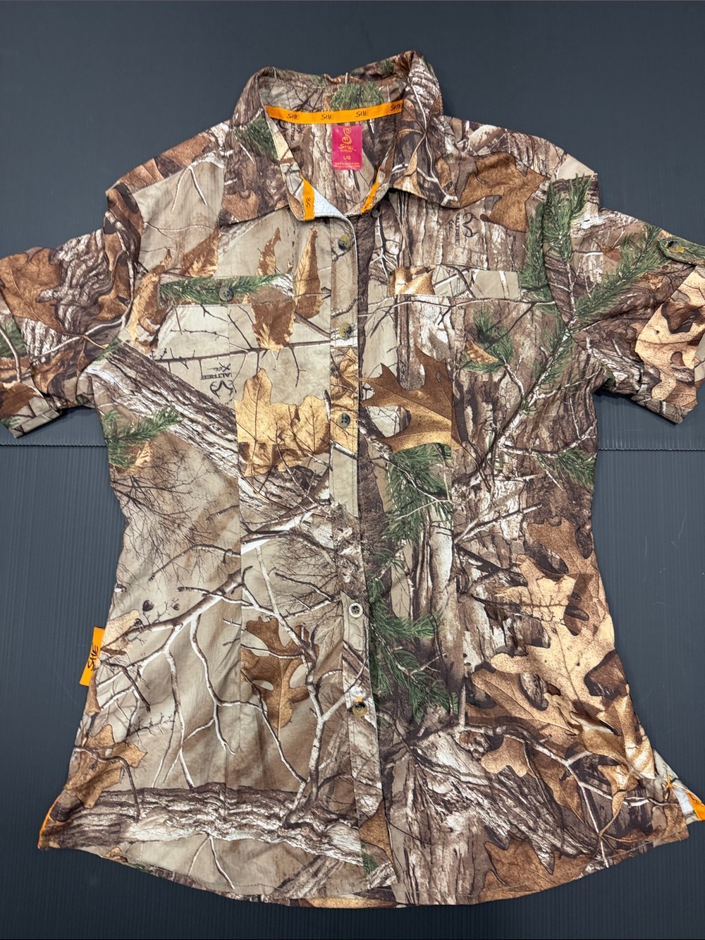Women’s Short-Sleeve Button-Down Camo Shirt - Brown/Green
